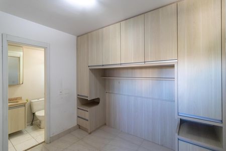 Apartamento à venda com 66m², 3 quartos e 1 vaga Apartamento à venda com 66m², 3 quartos e 1 vagaSuíte