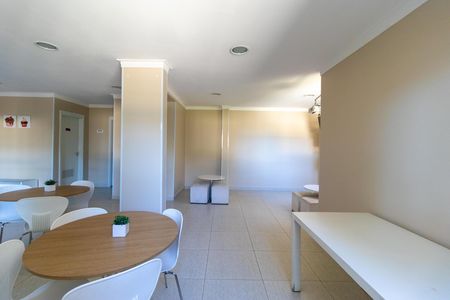 Apartamento à venda com 66m², 3 quartos e 1 vaga Apartamento à venda com 66m², 3 quartos e 1 vagaÁrea comum - Salão de festas