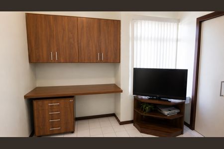Studio à venda com 27m², 1 quarto e 1 vaga Studio à venda com 27m², 1 quarto e 1 vagaStudio