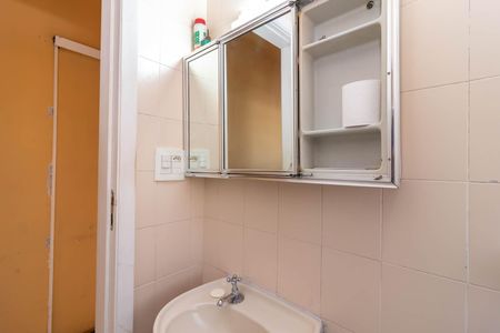 Banheiro de Serviço de casa à venda com 4 quartos, 330m² em Jardim Franca, São Paulo