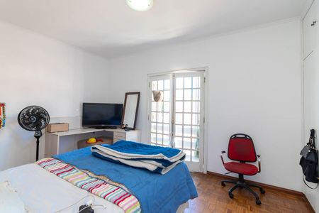 Suíte de casa à venda com 4 quartos, 330m² em Jardim Franca, São Paulo