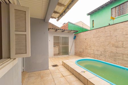 Área externa de casa para alugar com 3 quartos, 90m² em Harmonia, Canoas