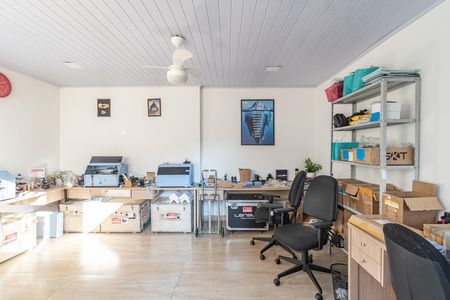Edicula de casa para alugar com 3 quartos, 120m² em Jardim Maria Estela, São Paulo