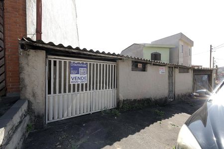 Fachada de casa à venda com 2 quartos, 280m² em Vila Progresso, Santo André