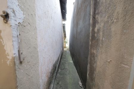 Casa à venda com 280m², 2 quartos e 1 vaga Casa à venda com 280m², 2 quartos e 1 vagaCorredor