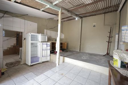 Casa à venda com 280m², 2 quartos e 1 vaga Casa à venda com 280m², 2 quartos e 1 vagaÁrea de Serviço