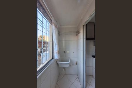 Área de Serviço de apartamento para alugar com 2 quartos, 56m² em Jardim Alvorada, Santo André