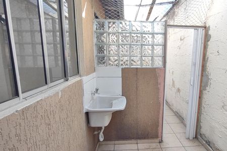 Área de Serviço de casa para alugar com 1 quarto, 35m² em Barcelona, São Caetano do Sul