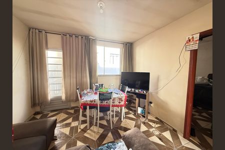 Sala de apartamento à venda com 2 quartos, 44m² em Parque Maracana, Contagem
