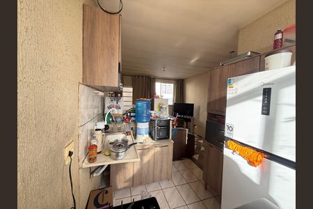 Cozinha e Área de Serviço de apartamento à venda com 2 quartos, 44m² em Parque Maracana, Contagem