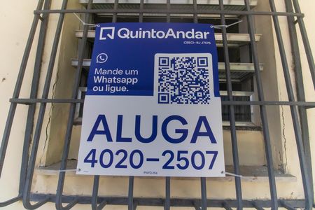 Plaquinha  de apartamento para alugar com 2 quartos, 50m² em Icaraí, Niterói