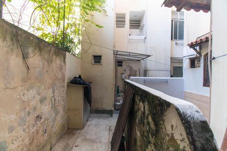 Vista de apartamento para alugar com 2 quartos, 50m² em Icaraí, Niterói