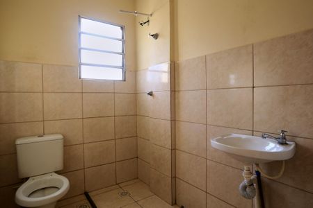 Apartamento para alugar com 65m², 2 quartos e 1 vaga Apartamento para alugar com 65m², 2 quartos e 1 vagaBanheiro