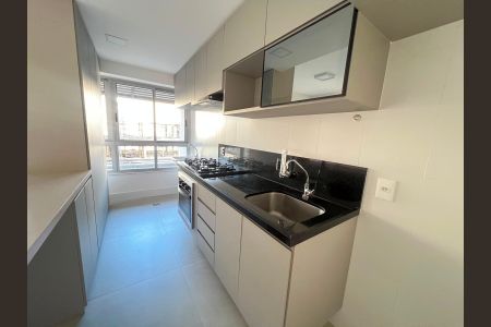 Cozinha de apartamento à venda com 2 quartos, 74m² em Funcionários, Belo Horizonte
