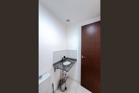 Banheiro de kitnet/studio para alugar com 1 quarto, 25m² em Ipiranga, São Paulo
