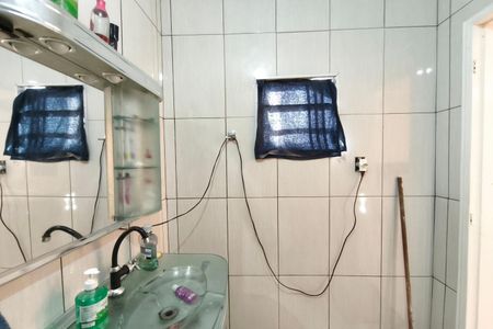 Banheiro Suíte de casa à venda com 3 quartos, 144m² em Dic Vi (conjunto Habitacional Santo Dias Silva), Campinas