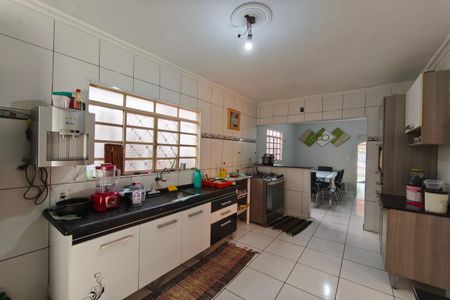 Cozinha de casa à venda com 3 quartos, 144m² em Dic Vi (conjunto Habitacional Santo Dias Silva), Campinas