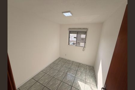 Quarto 1 de apartamento para alugar com 2 quartos, 40m² em Agronomia, Porto Alegre
