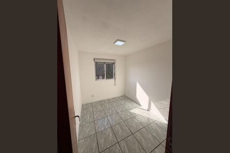 Quarto 2 de apartamento para alugar com 2 quartos, 40m² em Agronomia, Porto Alegre