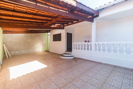 Casa para alugar com 189m², 3 quartos e 3 vagas Casa para alugar com 189m², 3 quartos e 3 vagasGaragem