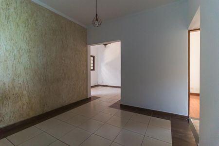Casa para alugar com 189m², 3 quartos e 3 vagas Casa para alugar com 189m², 3 quartos e 3 vagasSala de Jantar