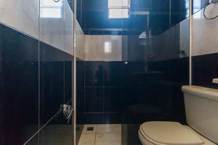 Banheiro da Suíte de casa para alugar com 3 quartos, 189m² em Jardim Nautico, Mogi das Cruzes