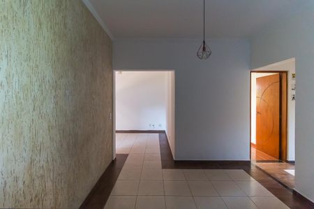Casa para alugar com 189m², 3 quartos e 3 vagas Casa para alugar com 189m², 3 quartos e 3 vagasSala de Jantar