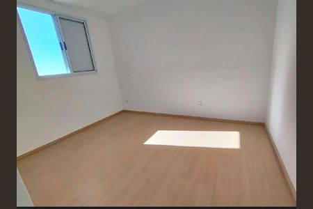 Quarto 2 de apartamento para alugar com 2 quartos, 53m² em Chácaras Reunidas São Jorge, Sorocaba