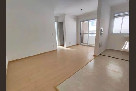 Sala de apartamento para alugar com 2 quartos, 53m² em Chácaras Reunidas São Jorge, Sorocaba