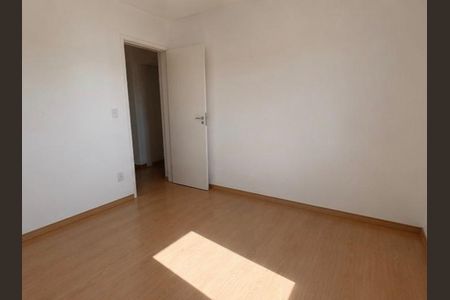 Quarto de apartamento para alugar com 2 quartos, 53m² em Chácaras Reunidas São Jorge, Sorocaba