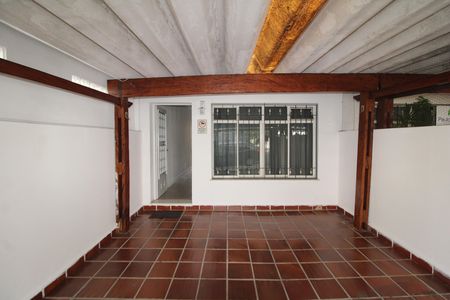Garagem de casa à venda com 2 quartos, 135m² em Água Fria, São Paulo