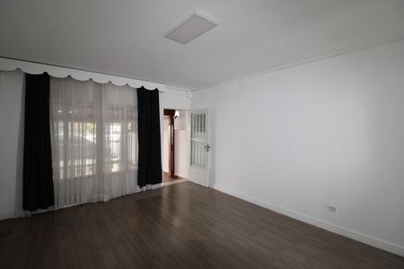 Sala de casa à venda com 2 quartos, 135m² em Água Fria, São Paulo