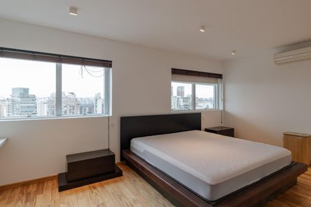 Quarto de apartamento para alugar com 2 quartos, 100m² em Moema, São Paulo
