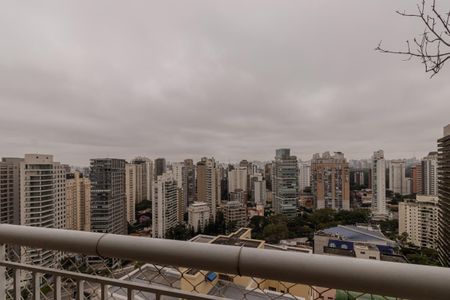 Sacada de apartamento à venda com 2 quartos, 100m² em Moema, São Paulo