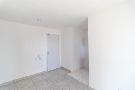 Apartamento à venda com 44m², 2 quartos e 1 vaga Apartamento à venda com 44m², 2 quartos e 1 vagaSalas