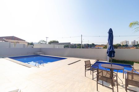 Apartamento à venda com 44m², 2 quartos e 1 vaga Apartamento à venda com 44m², 2 quartos e 1 vagaÁrea comum - Piscina