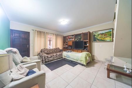 Casa à venda com 3 quartos, 169m² em Parque Industriario, Santo André