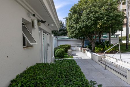 ÁREA DE CIRCULAÇÃO de apartamento para alugar com 3 quartos, 157m² em Cambuí, Campinas