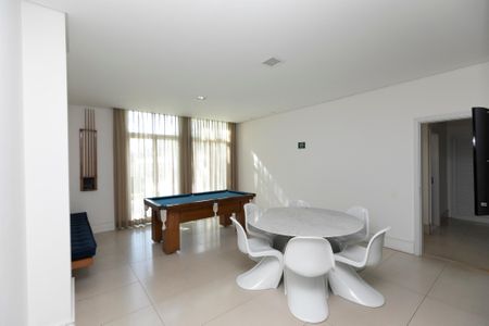 SALA DE JOGOS de apartamento para alugar com 3 quartos, 157m² em Cambuí, Campinas