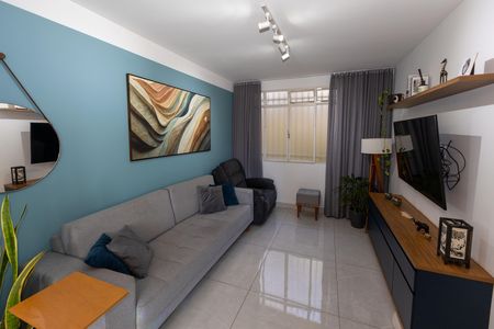Apartamento à venda com 95m², 3 quartos e 2 vagas Apartamento à venda com 95m², 3 quartos e 2 vagasSala de TV