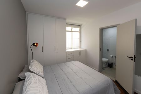 Apartamento à venda com 95m², 3 quartos e 2 vagas Apartamento à venda com 95m², 3 quartos e 2 vagasSuíte 1