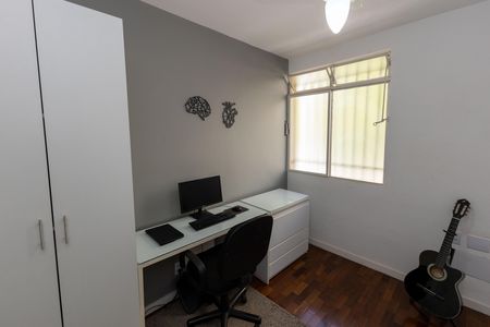 Apartamento à venda com 95m², 3 quartos e 2 vagas Apartamento à venda com 95m², 3 quartos e 2 vagasQuarto 1