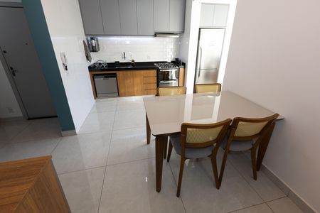 Apartamento à venda com 95m², 3 quartos e 2 vagas Apartamento à venda com 95m², 3 quartos e 2 vagasSala de Jantar