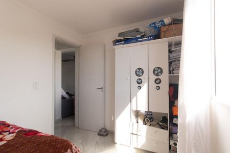 Quarto 2 de apartamento à venda com 2 quartos, 48m² em Novo Mundo, Curitiba
