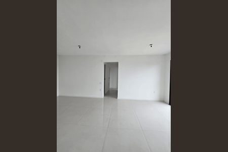Apartamento à venda com 67m², 2 quartos e 1 vaga Apartamento à venda com 67m², 2 quartos e 1 vagaSala