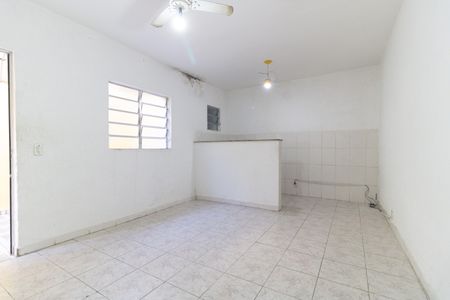Sala de casa para alugar com 1 quarto, 42m² em Vila Brasilio Machado, São Paulo