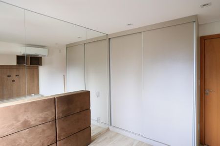 Studio para alugar com 29m², 1 quarto e 1 vaga Studio para alugar com 29m², 1 quarto e 1 vagaQuarto