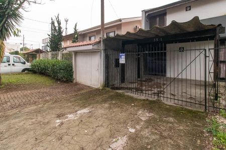 Fachada de casa à venda com 3 quartos, 110m² em Jardim das Américas, Curitiba