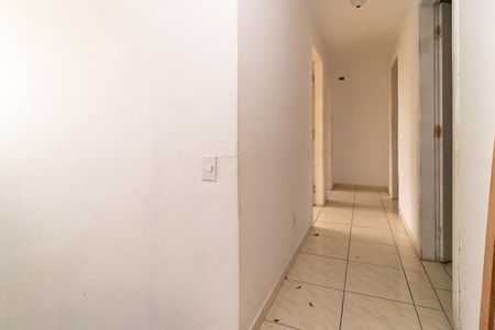 Casa à venda com 110m², 3 quartos e 1 vaga Casa à venda com 110m², 3 quartos e 1 vagaCorredor