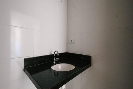 Apartamento à venda com 40m², 2 quartos e sem vaga Apartamento à venda com 40m², 2 quartos e sem vagaBanheiro